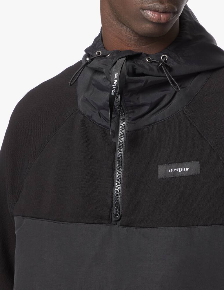 rinascente Iso.Poetism By Tobias Birk Nielsen Felpa con cappuccio e tasche 1/4 zip