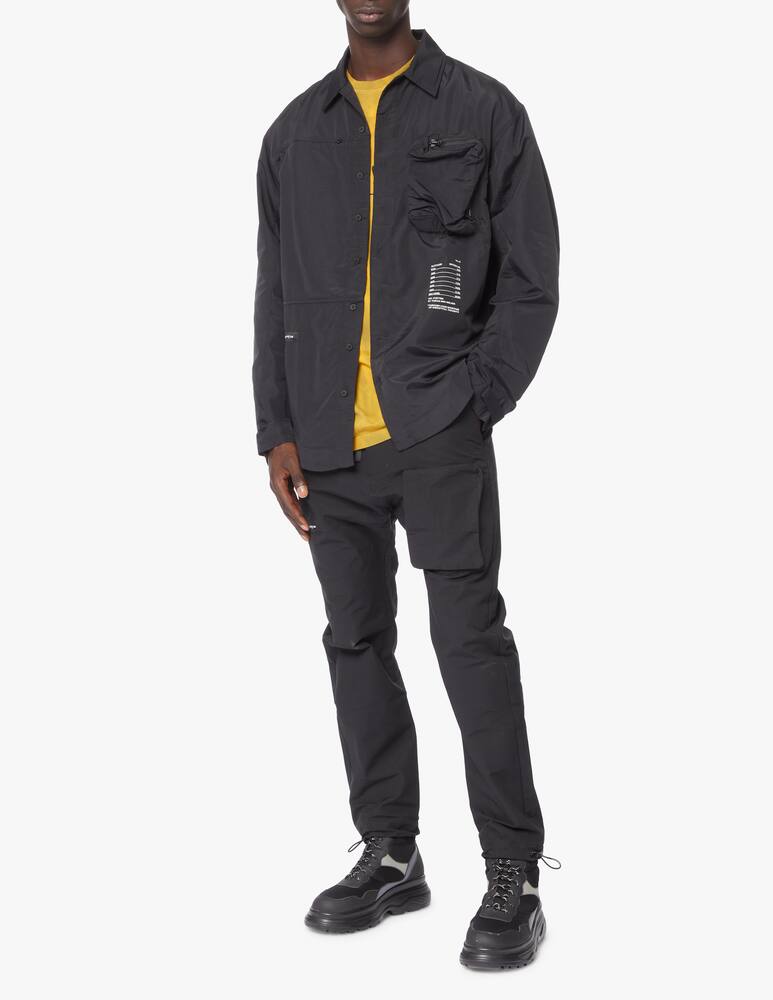 Iso.Poetism By Tobias Birk Nielsen Camicia con tasche e silent print - immagine 2 Iso.Poetism By Tobias Birk Nielsen Camicia con tasche e silent print - immagine 2