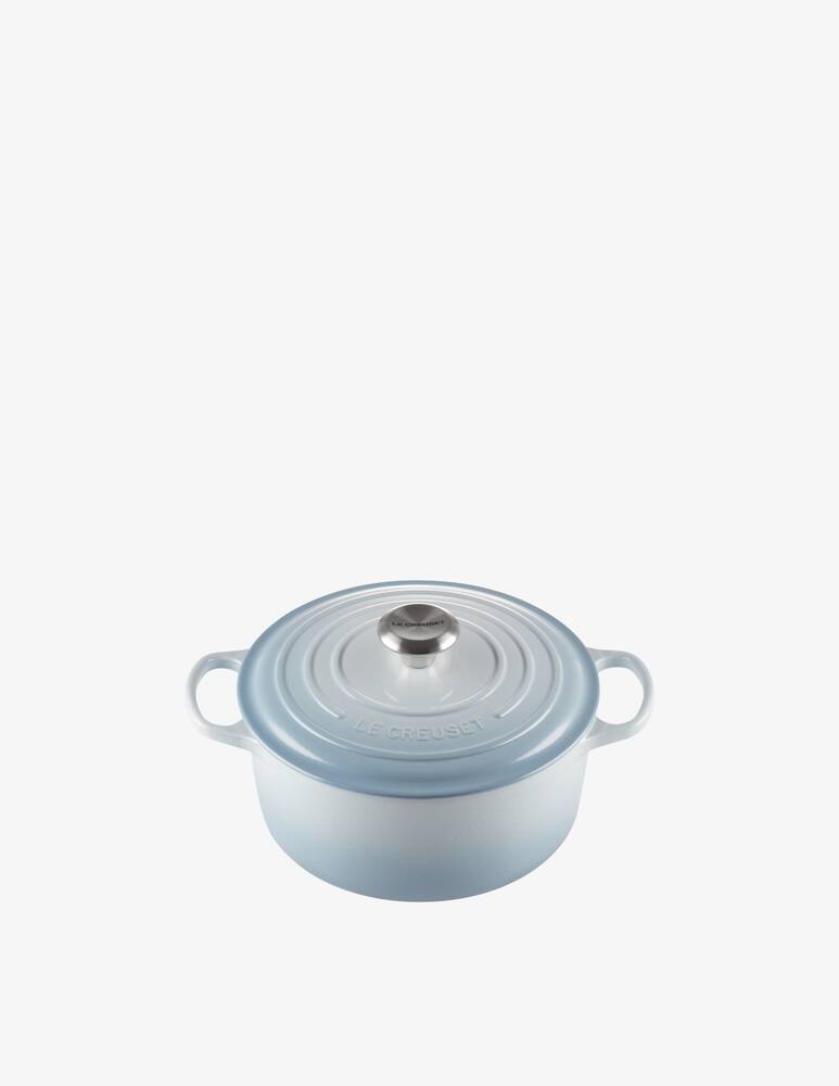 Le Creuset Signature Round Casserole 24cm - picture 2 Le Creuset Signature Round Casserole 24cm - picture 2