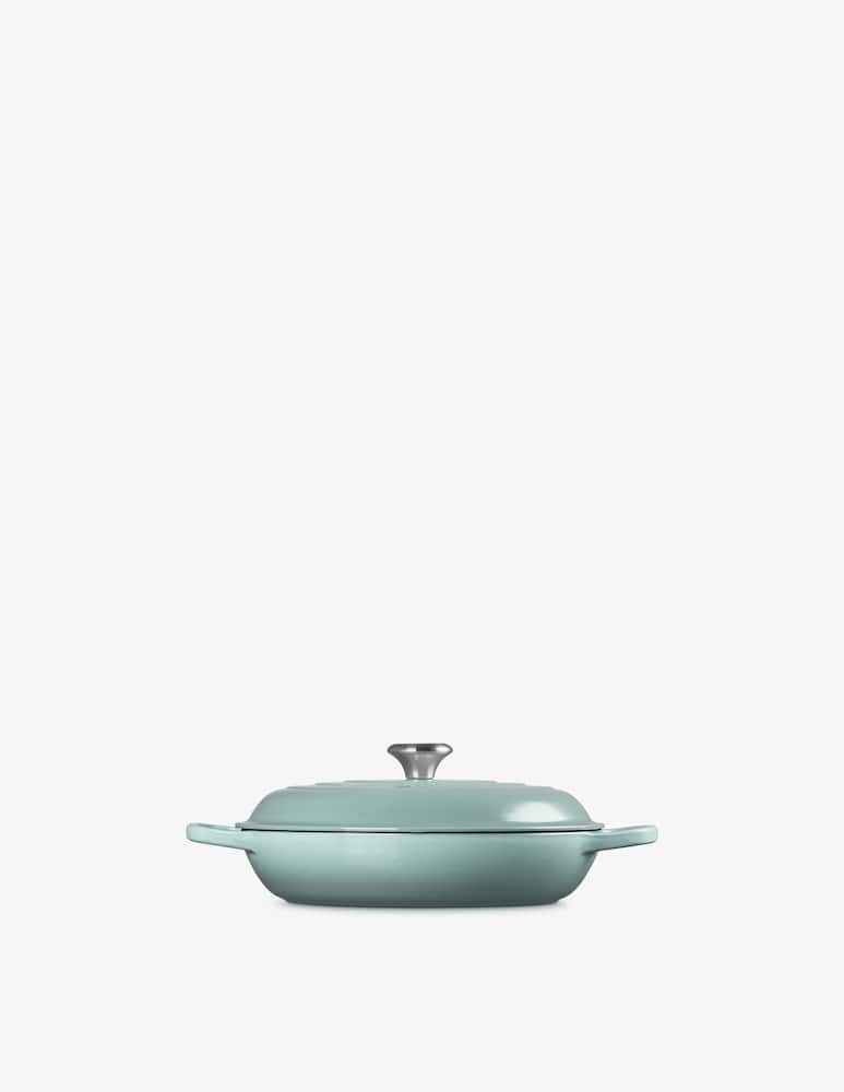 Le Creuset Shallow Casserole 30cm Sea Salt - picture 3 Le Creuset Shallow Casserole 30cm Sea Salt - picture 3