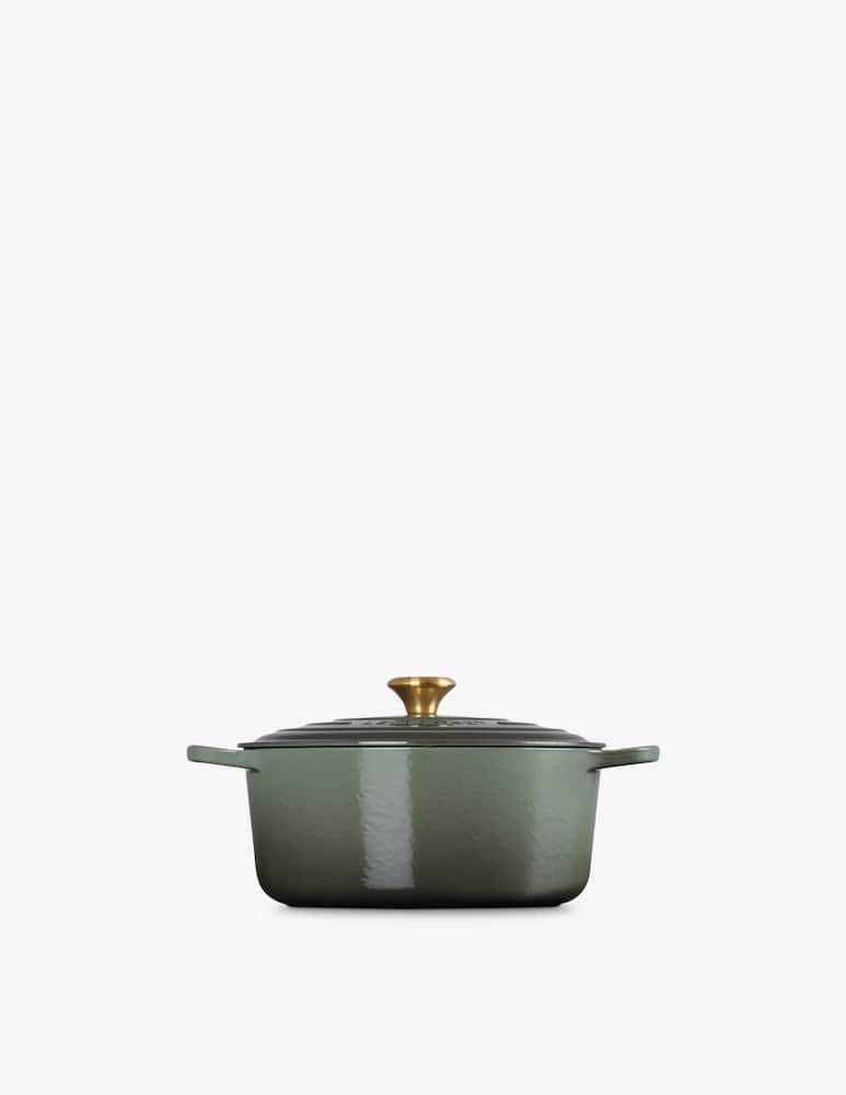 Le Creuset Cast Iron Round Casserole 28cm - picture 2 Le Creuset Cast Iron Round Casserole 28cm - picture 2