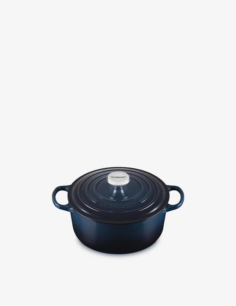 Le Creuset Signature Round Casserole/Oven 24cm Nuit - picture 4 Le Creuset Signature Round Casserole/Oven 24cm Nuit - picture 4