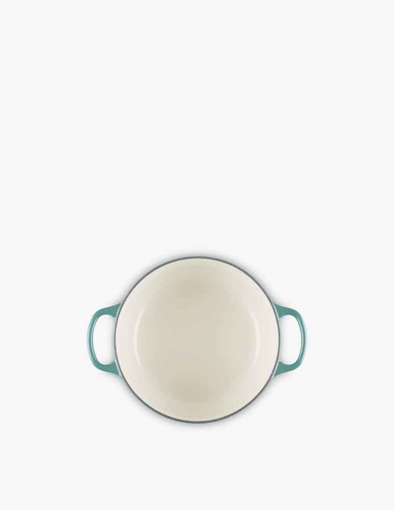 Le Creuset Signature Round Casserole/Oven 20cm Gold Knob - picture 2 Le Creuset Signature Round Casserole/Oven 20cm Gold Knob - picture 2