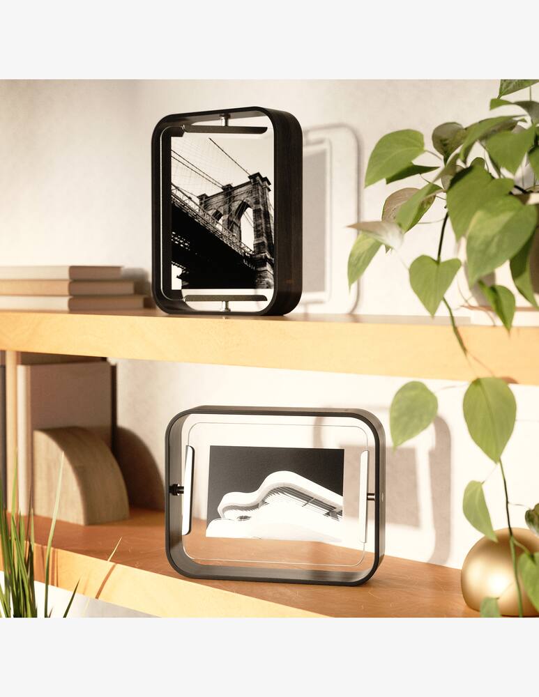 Umbra Bellwood Desk Frame 13x18cm - picture 2 Umbra Bellwood Desk Frame 13x18cm - picture 2