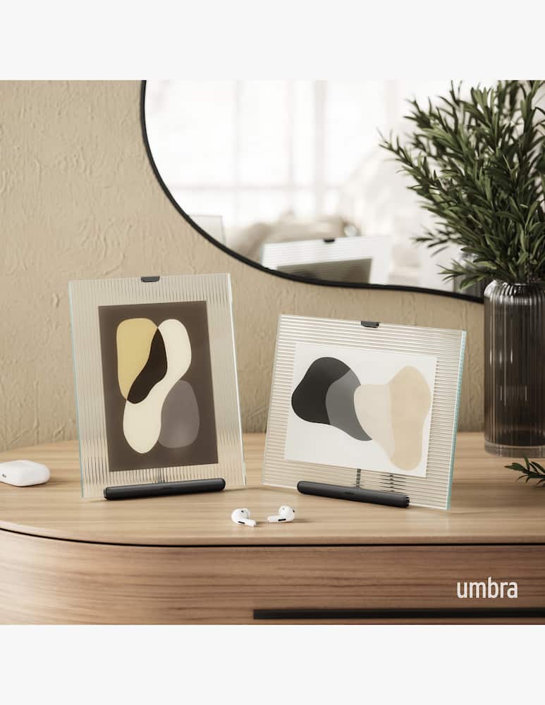 Umbra Flute Picture Cornice 13x18cm - immagine 2 Umbra Flute Picture Cornice 13x18cm - immagine 2