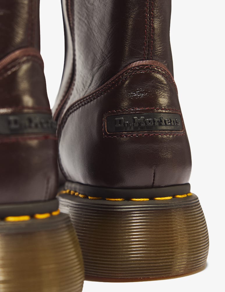 Dr. Martens Buzz Hi Dark Brown Milled Gloss - immagine 5 Dr. Martens Buzz Hi Dark Brown Milled Gloss - immagine 5