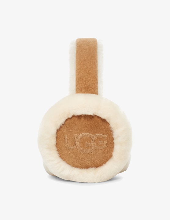 UGG - Paraorecchie ricamati in shearling - €104,95