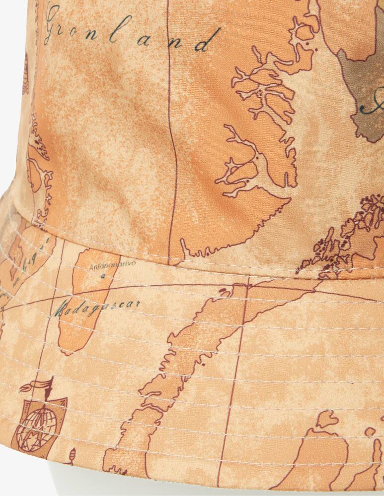 rinascente Alviero Martini Cloche testa alta