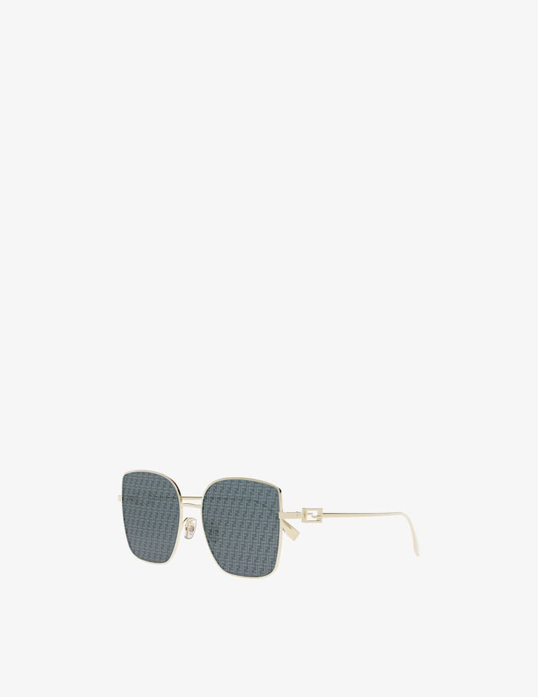 rinascente Fendi FE40013U oversized sunglasses