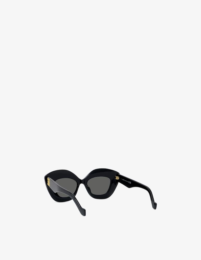 LOEWE Anagram Black Cat Eye Sunglasses - picture 4 LOEWE Anagram Black Cat Eye Sunglasses - picture 4
