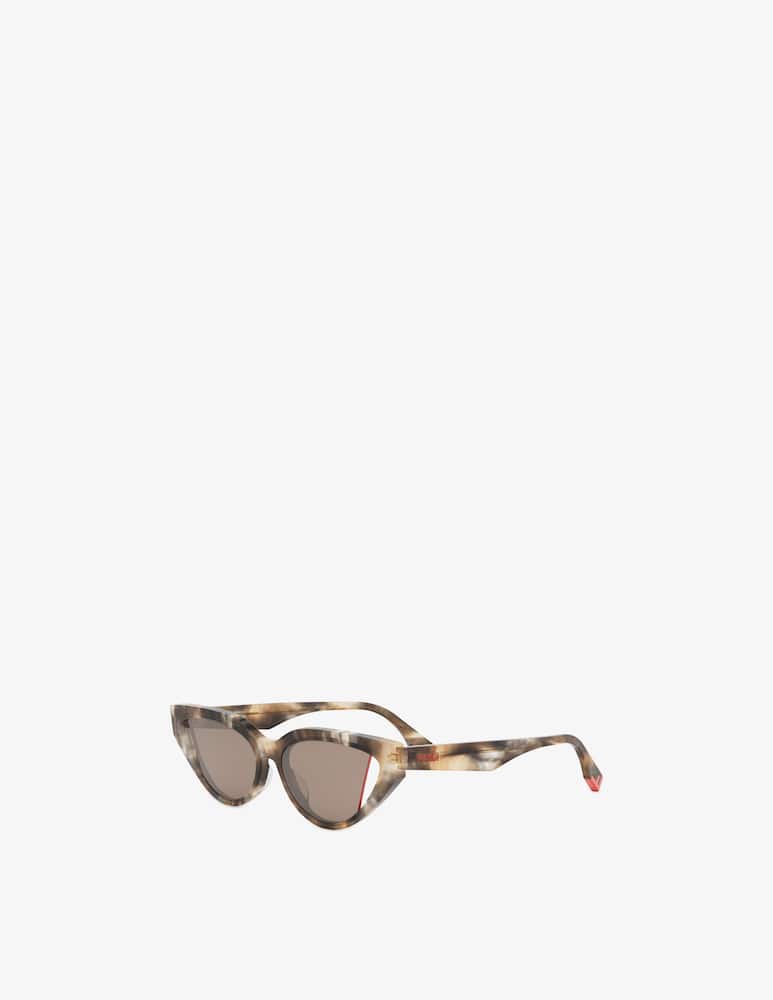 Fendi Occhiali da sole cat-eye FE4000 - immagine 1 Fendi Occhiali da sole cat-eye FE4000 - immagine 1