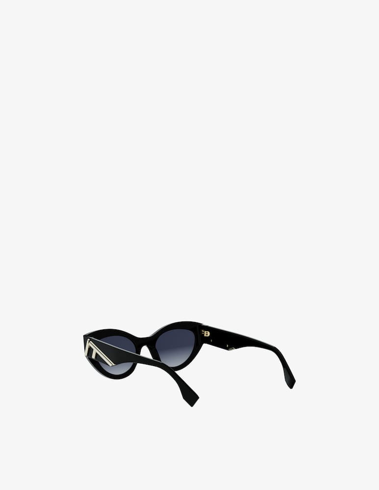 Fendi Fendi First Black Cat Eye Sunglasses - picture 4 Fendi Fendi First Black Cat Eye Sunglasses - picture 4