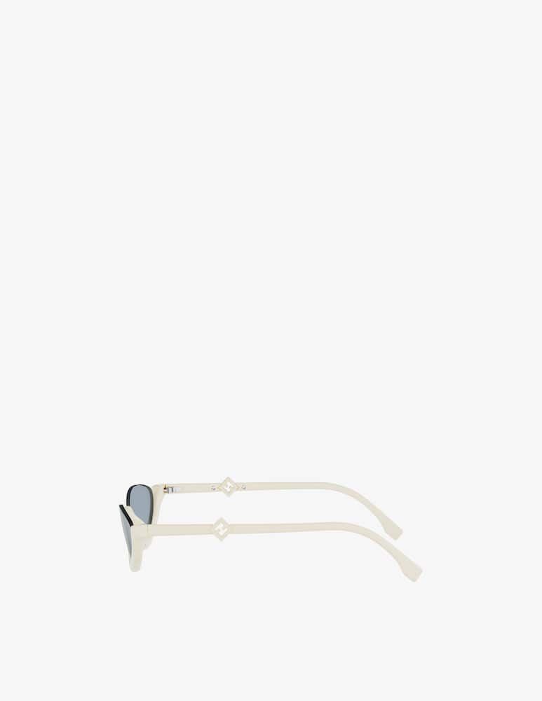 Fendi FF Diamonds White Oval Occhiali da sole - immagine 3 Fendi FF Diamonds White Oval Occhiali da sole - immagine 3