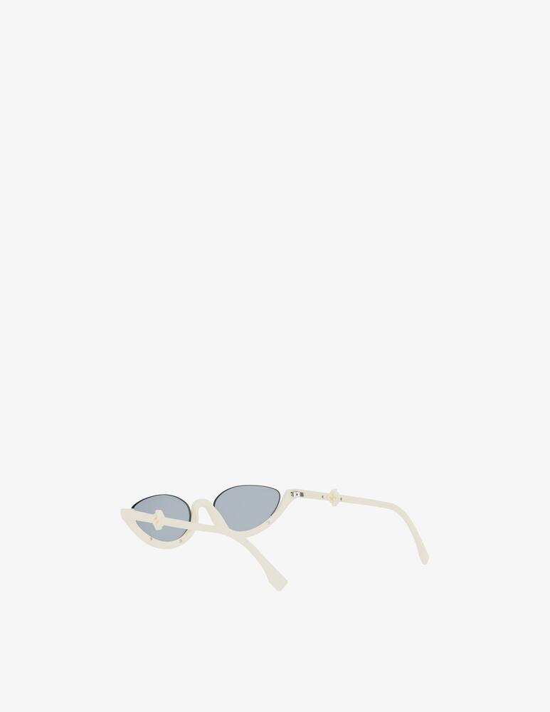 rinascente Fendi Sunglasses FE40178U