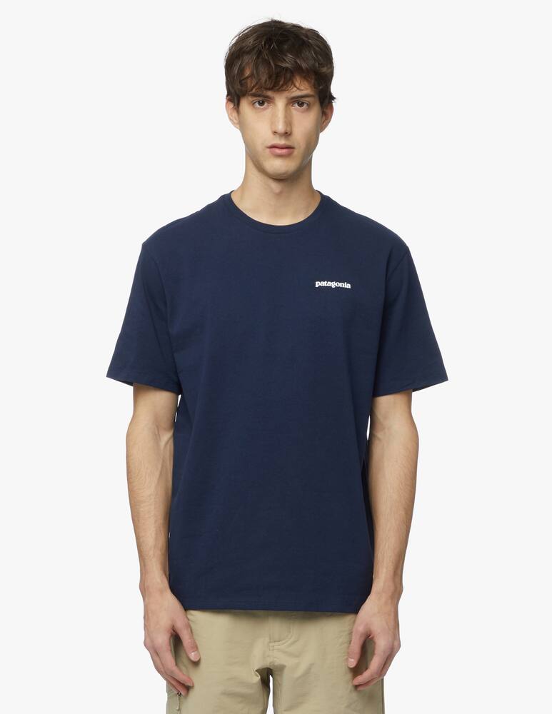 Patagonia Maglietta P-6 Logo Responsibili-Tee - immagine 4 Patagonia Maglietta P-6 Logo Responsibili-Tee - immagine 4