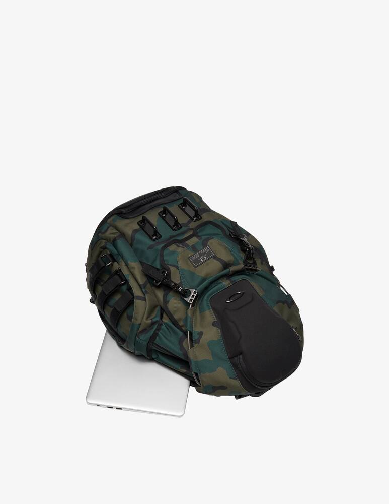 rinascente Oakley Kitchen Sink Travel Backpack - Green