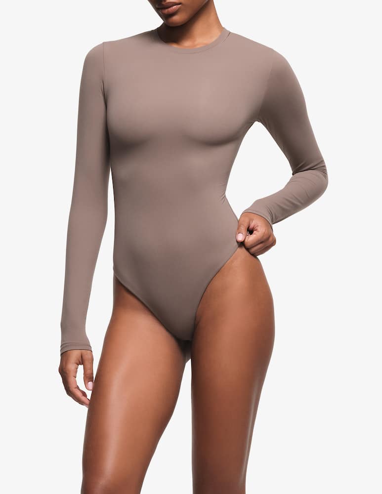 SKIMS Body girocollo a maniche lunghe - immagine 1 SKIMS Body girocollo a maniche lunghe - immagine 1