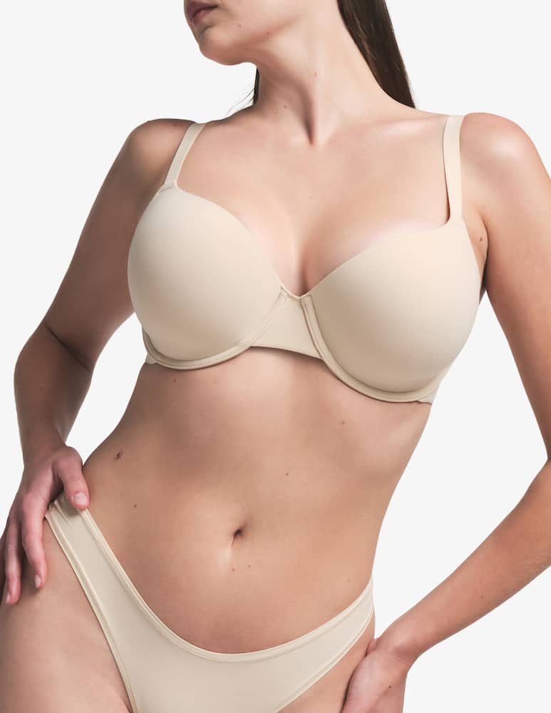 SKIMS T-shirt bra - picture 4 SKIMS T-shirt bra - picture 4