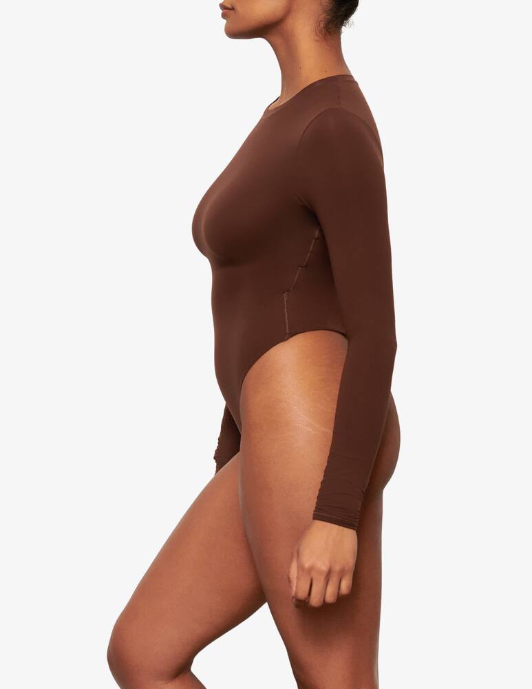SKIMS Body girocollo con maniche lunghe - immagine 3 SKIMS Body girocollo con maniche lunghe - immagine 3