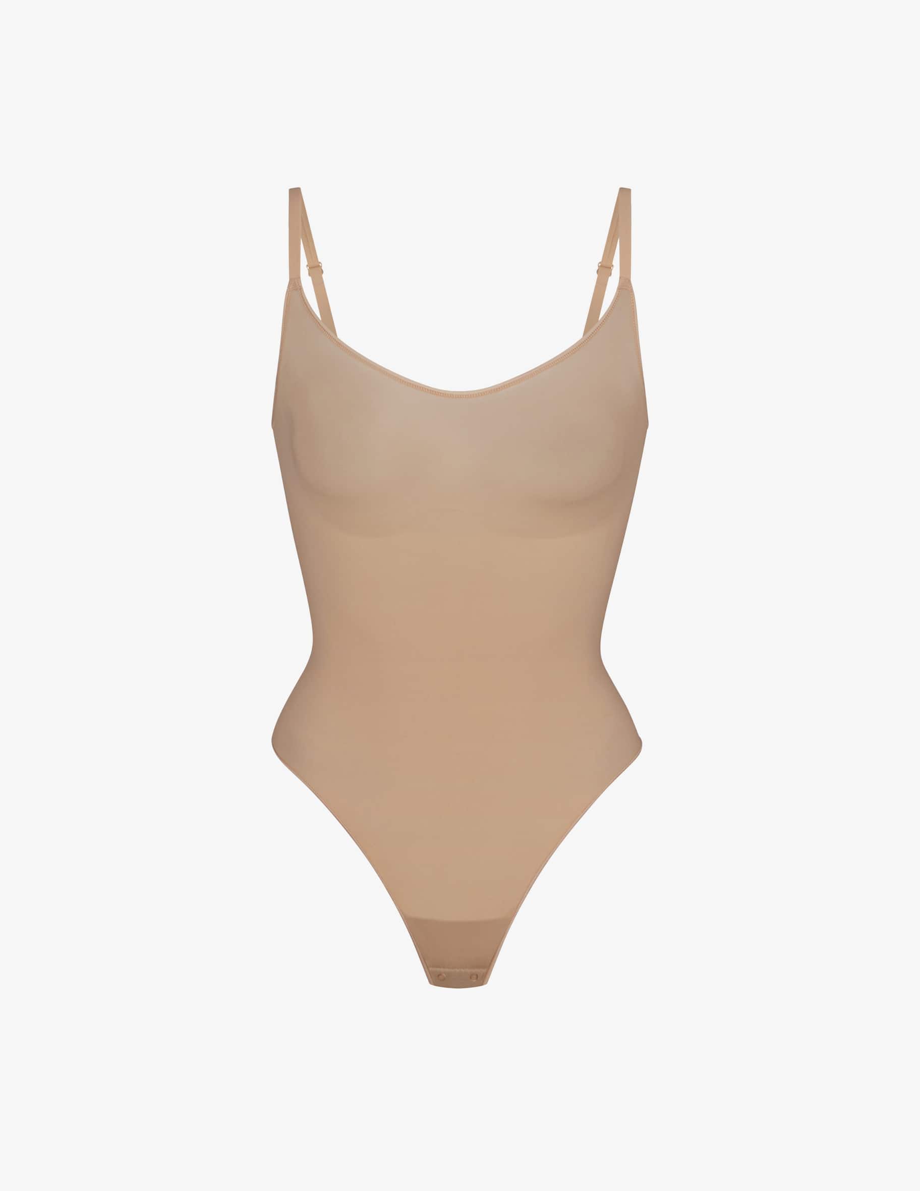 ★お盆セール★SKIMS ボディスーツ Mサイズ ブラック【新品未使用】 ☆お盆セール☆SKIMS ボディスーツ Mサイズ ブラック【新品未使用】