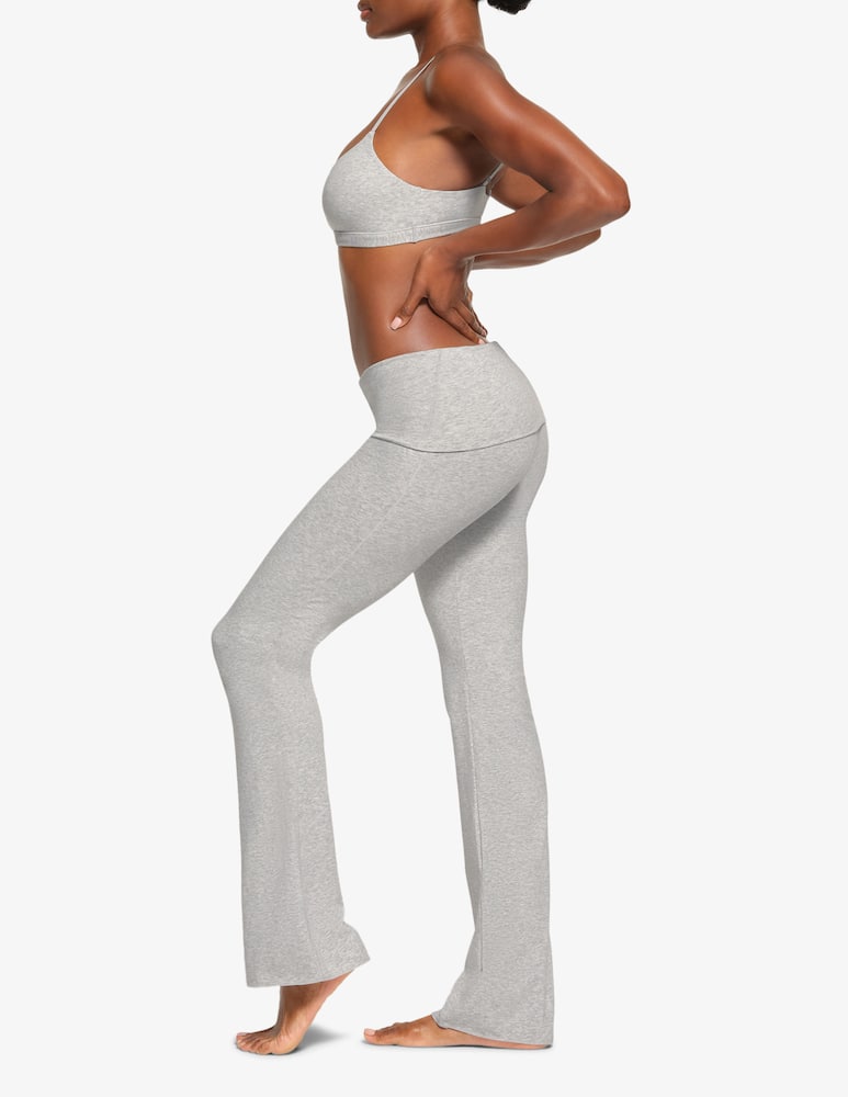 SKIMS Pantalone con risvolto in jersey di cotone - immagine 2 SKIMS Pantalone con risvolto in jersey di cotone - immagine 2