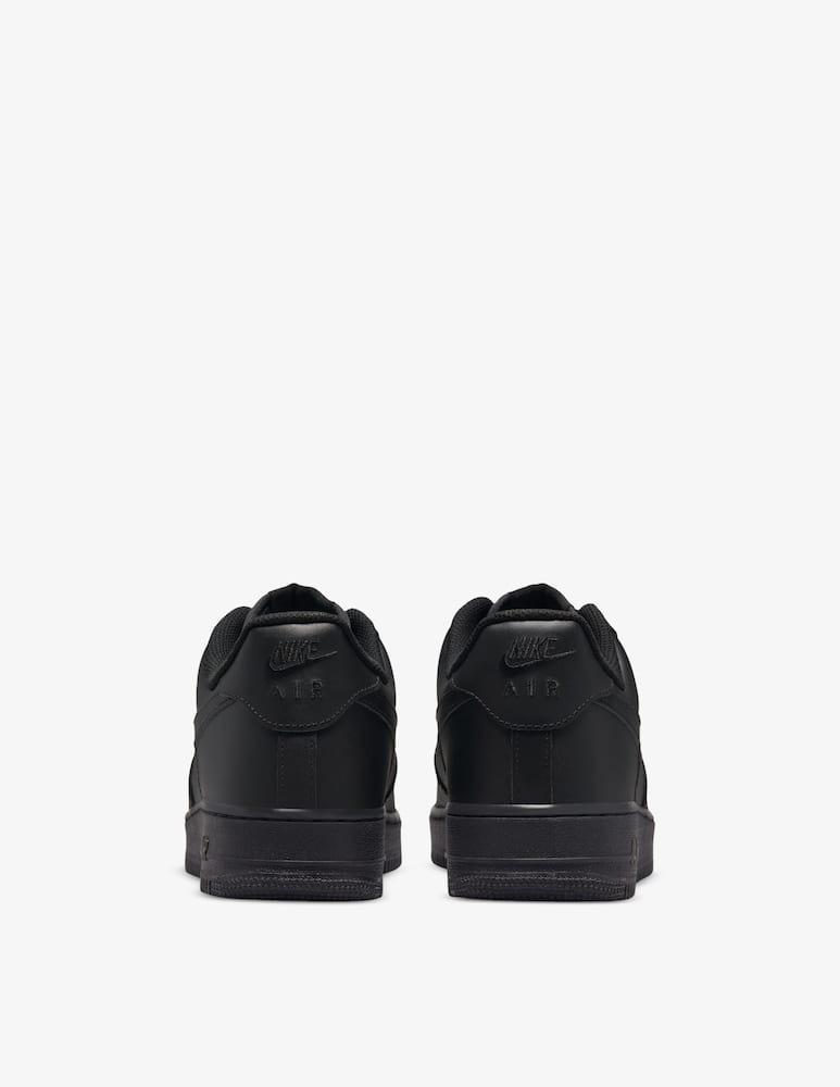 Nike Air Force 1 '07 sneakers - picture 4 Nike Air Force 1 '07 sneakers - picture 4