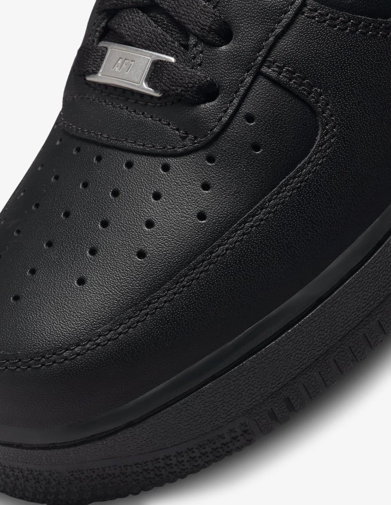 Nike Air Force 1 '07 sneakers - picture 5 Nike Air Force 1 '07 sneakers - picture 5