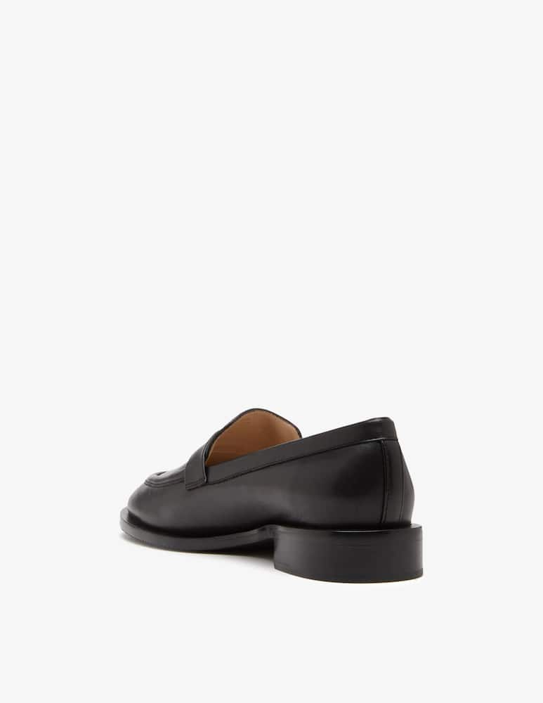 Stuart Weitzman Mocassino in pelle Palmer Sleek - immagine 4 Stuart Weitzman Mocassino in pelle Palmer Sleek - immagine 4