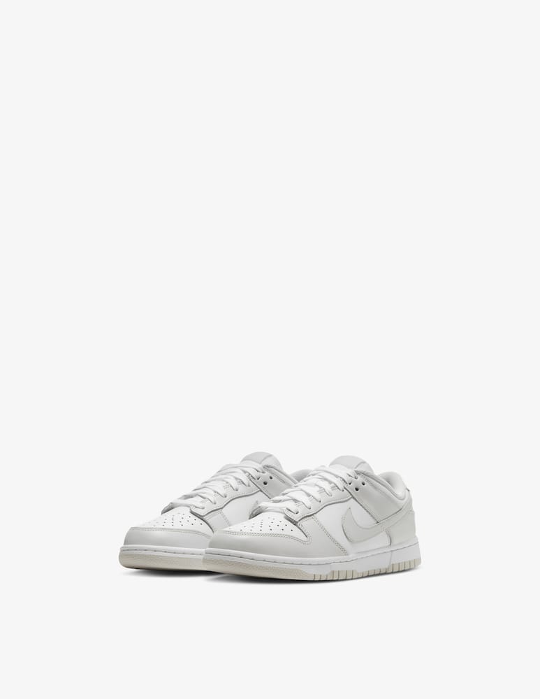 Nike Sneakers Dunk Low - picture 2 Nike Sneakers Dunk Low - picture 2