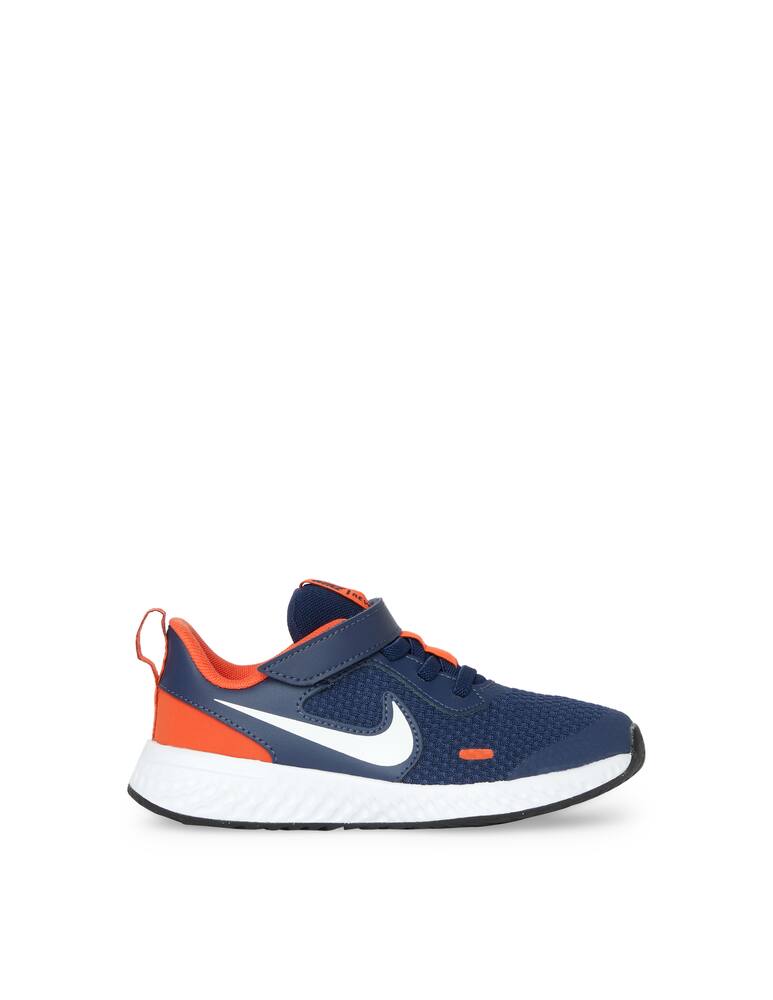 rinascente Nike Revolution 5