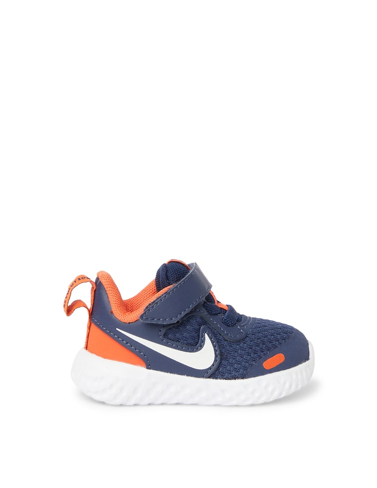 rinascente Nike Revolution 5