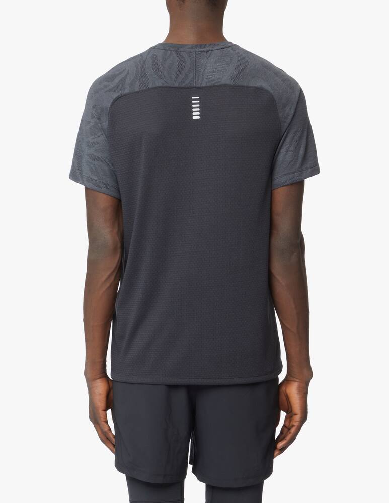 rinascente Under Armour Running jacquard t-shirt - black