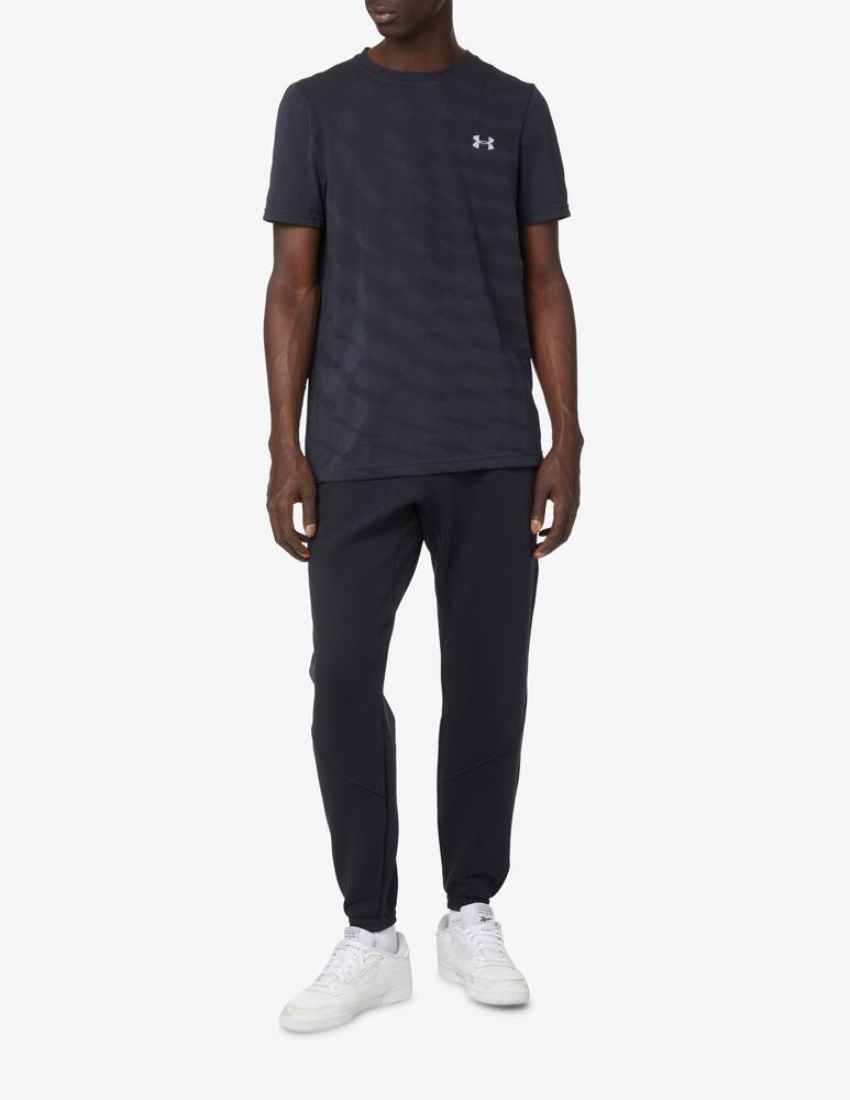 Under Armour Seamless back lettering t-shirt - Black - picture 1 Under Armour Seamless back lettering t-shirt - Black - picture 1