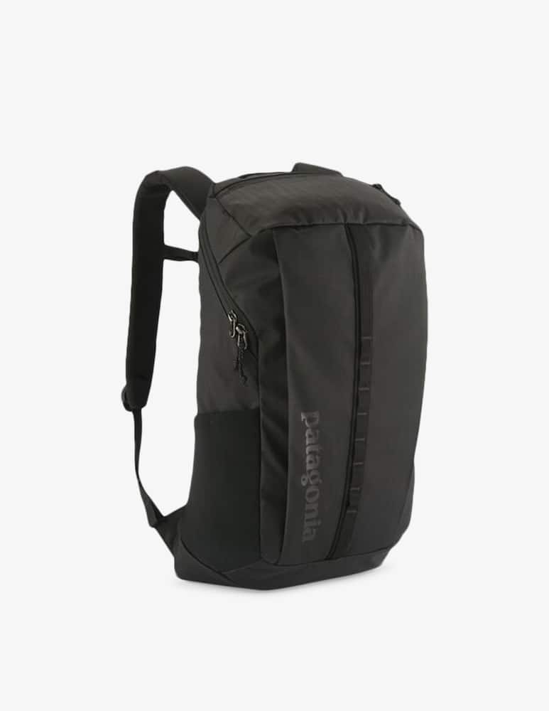 rinascente Patagonia Black Hole Pack 25L