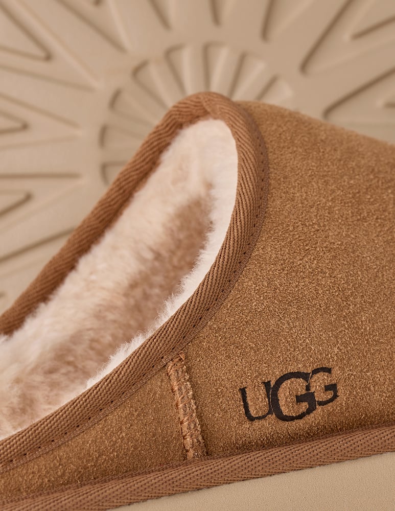 UGG Classic slip-on slippers - picture 5 UGG Classic slip-on slippers - picture 5