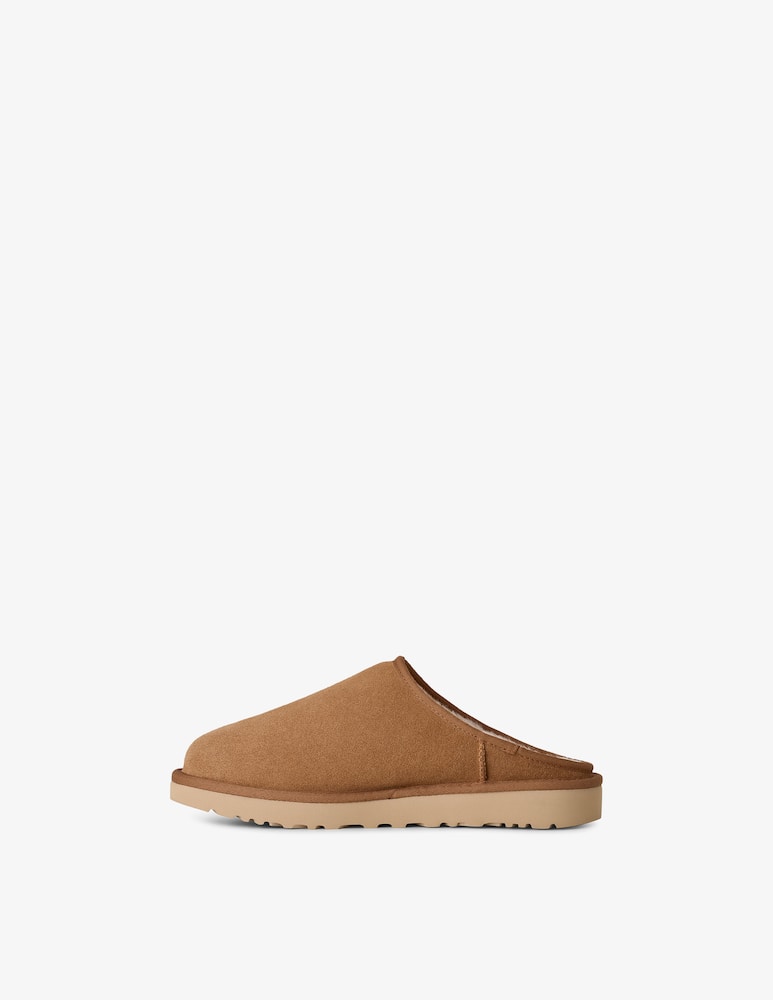 UGG Classic slip-on slippers - picture 6 UGG Classic slip-on slippers - picture 6