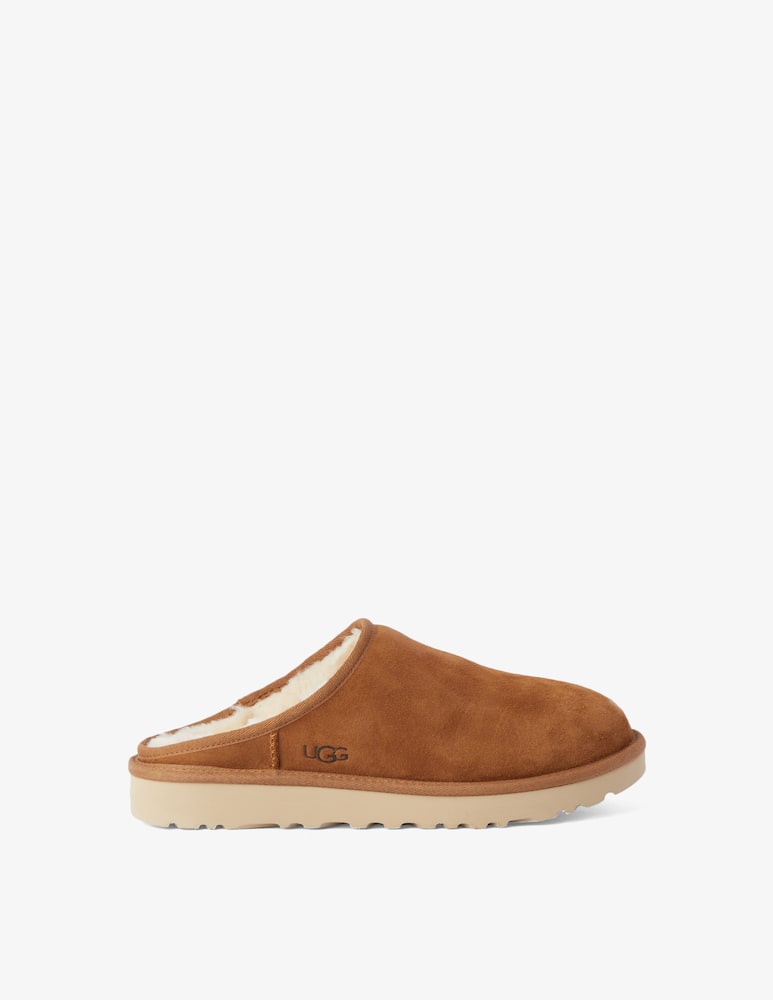 UGG Classic slip on boots - picture 1 UGG Classic slip on boots - picture 1