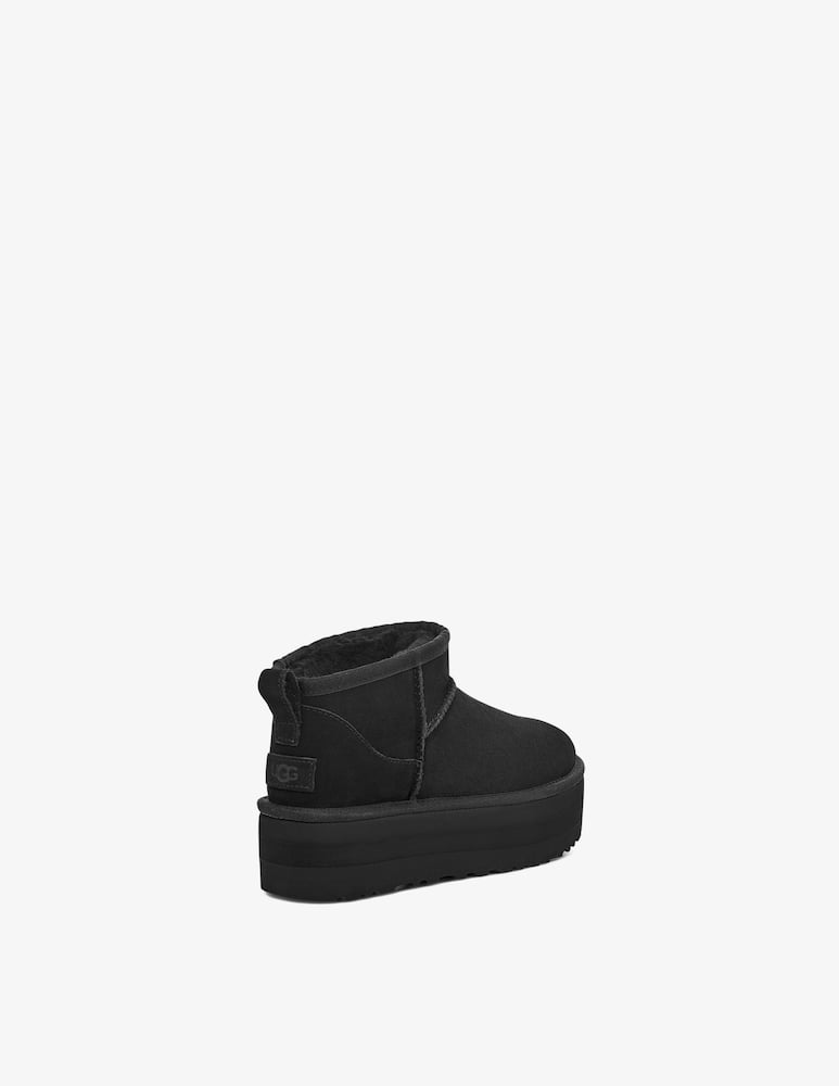 UGG Stivali con plateau ultra mini Classic - immagine 3 UGG Stivali con plateau ultra mini Classic - immagine 3