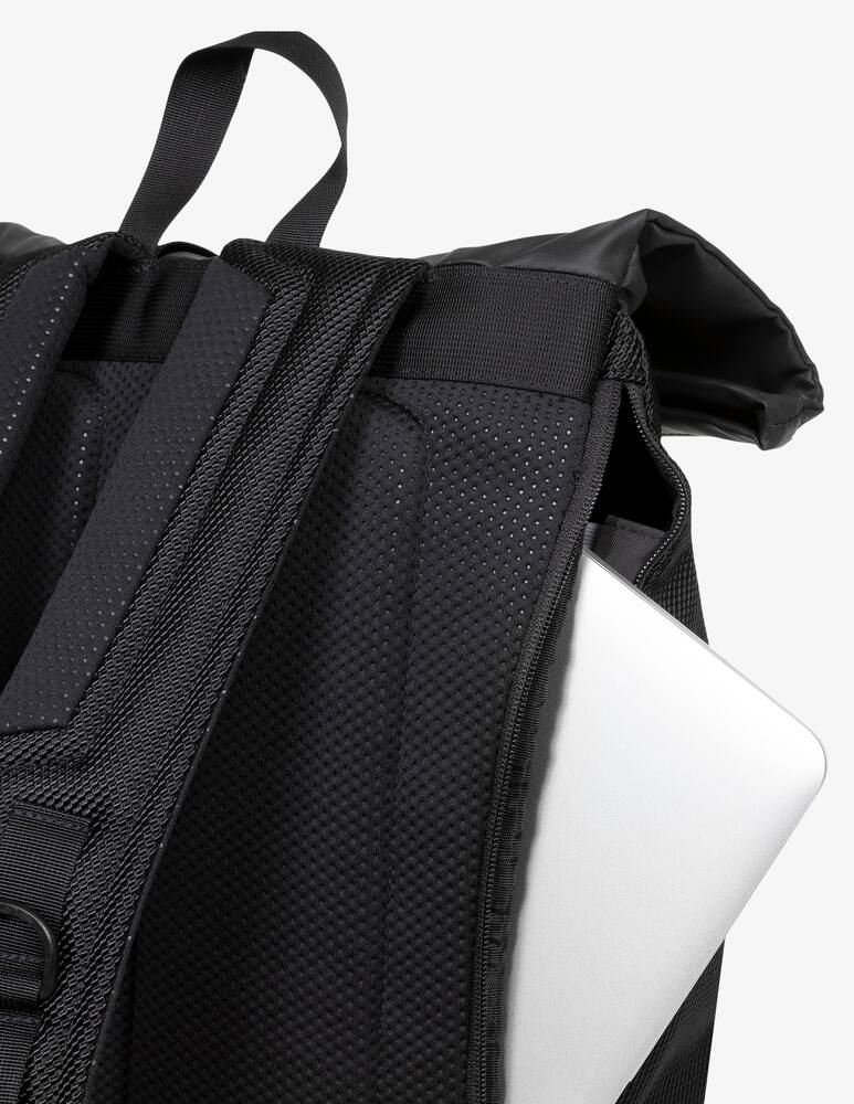 rinascente Eastpak Tecum Roll Travel Backpack Cnnct Coat