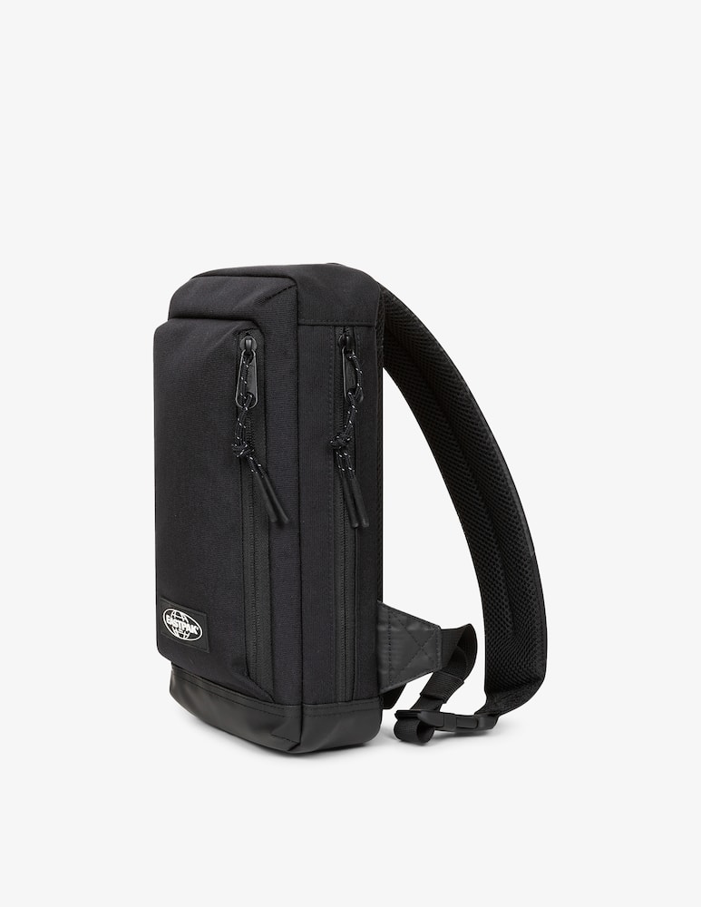 rinascente Eastpak ICON SLING ON BLACK