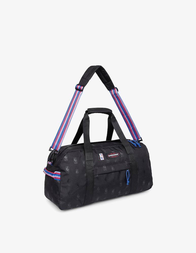 rinascente Eastpak Stand Cabin