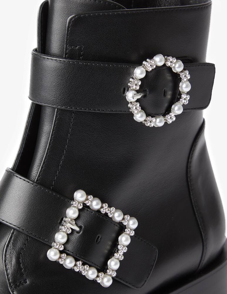 rinascente Stuart Weitzman Ryder pearl buckle bootie - Black