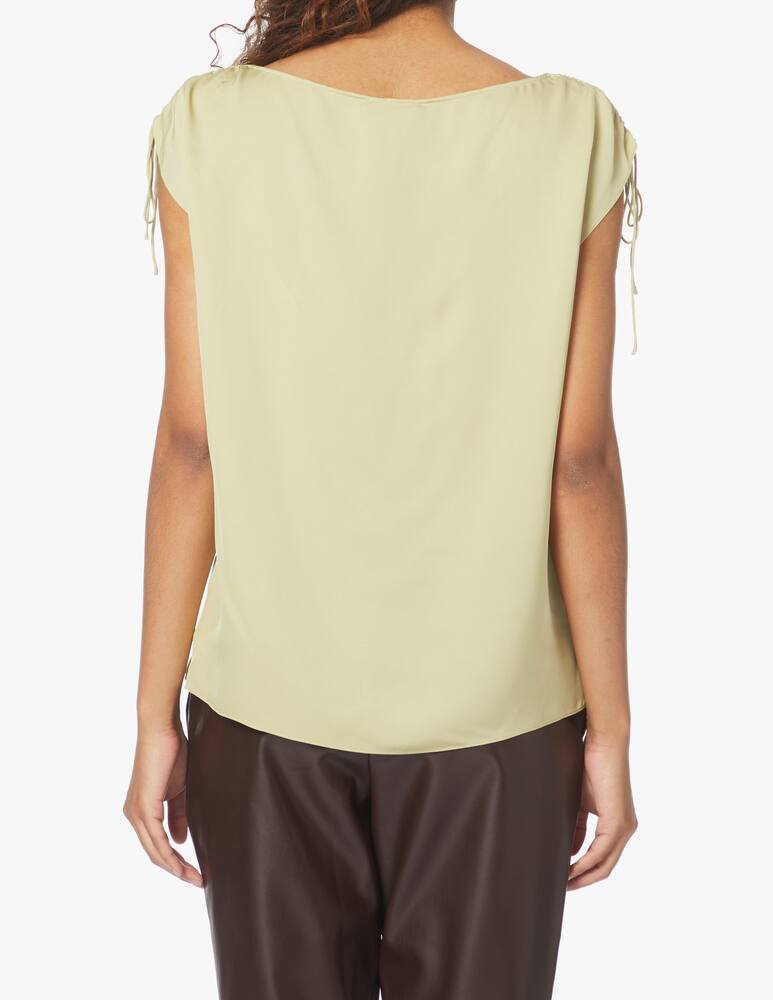 rinascente Theory Top in seta con spalla arricciata - beige