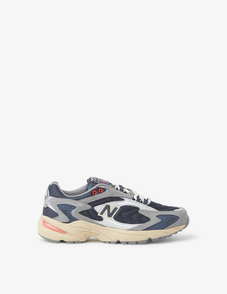 New Balance 725 tier 1 sneakers - picture 1 New Balance 725 tier 1 sneakers - picture 1