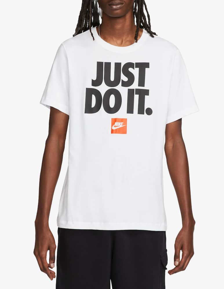 Nike T-shirt club Just Do It - immagine 1 Nike T-shirt club Just Do It - immagine 1