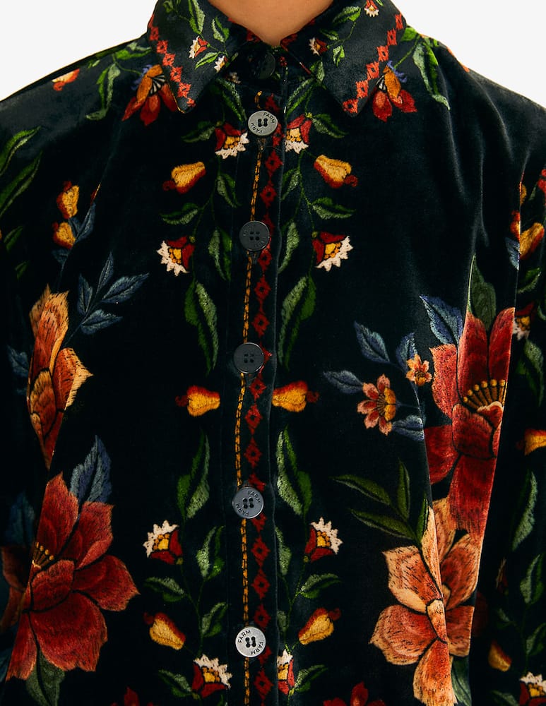 Farm Rio Macaws garden long sleeve shirt - picture 3 Farm Rio Macaws garden long sleeve shirt - picture 3