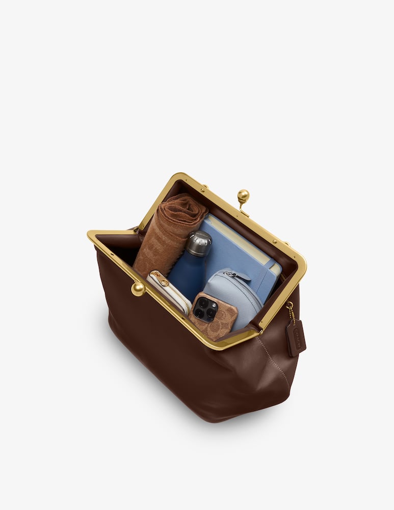 COACH Borsa grande con chiusura clic-clac - immagine 4 COACH Borsa grande con chiusura clic-clac - immagine 4
