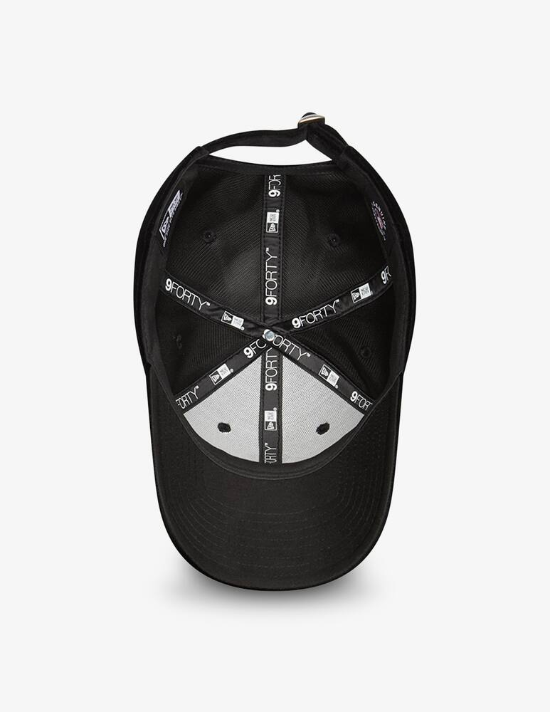 New Era 9Forty NY Yankees velour hat - picture 5 New Era 9Forty NY Yankees velour hat - picture 5