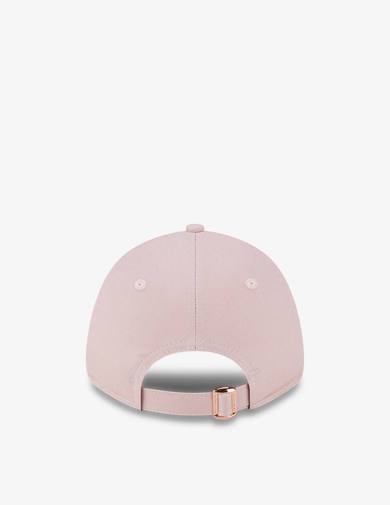 New Era 9FORTY New York Yankees Metallic Logo hat - picture 3 New Era 9FORTY New York Yankees Metallic Logo hat - picture 3