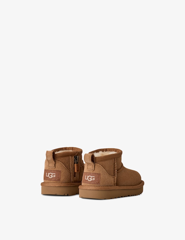 UGG Stivaletti Classic Ultra Mini - immagine 2 UGG Stivaletti Classic Ultra Mini - immagine 2